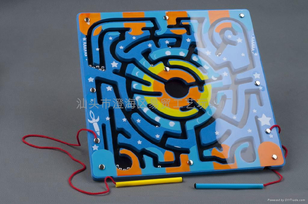 The wisdom of educational toys magnetic brush maze 3