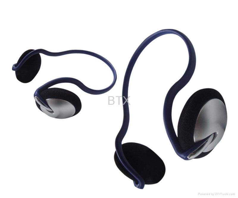 headphone earbuds earphones with retractable cord 3