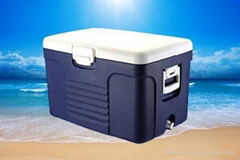 Ice box for fishing