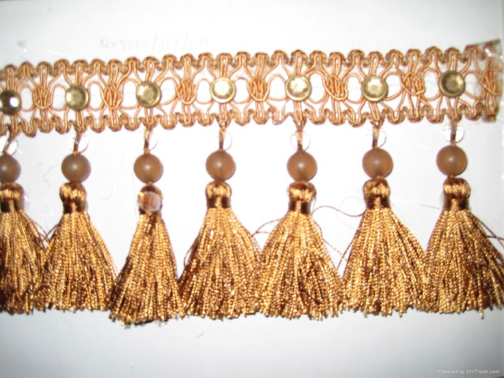 tassels 4