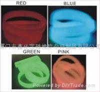 Glow in the dark silicone  wristbands 