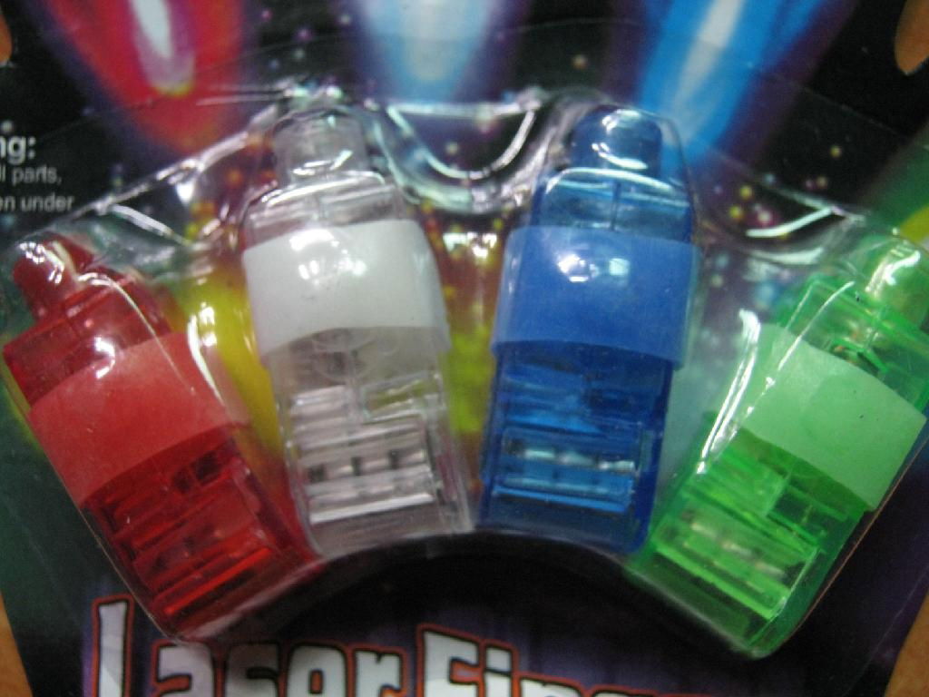 LED flashing light up ring finger for party use 4