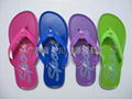 NO. 212+1 Women plastic slippers  1