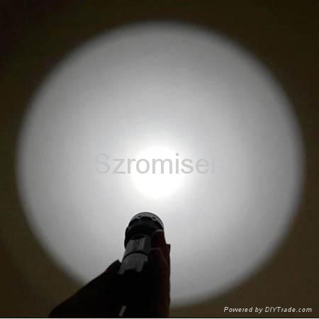 Romisen RC-E4 160 lumens CREE XR-E Q3LED flashlight 5