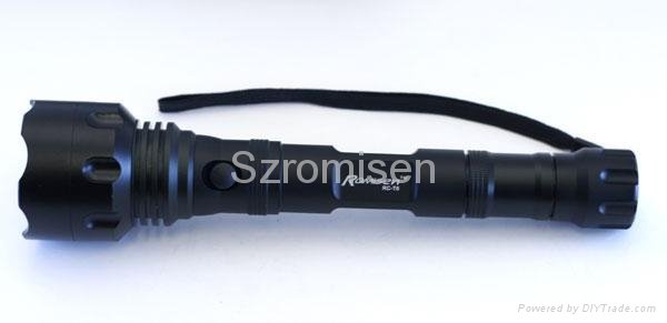 Romisen RC-T6 above 1000 lumens flashlight with 6*CREE Q4 LED 2