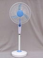 16"solar rechargeable emergency stand fan 