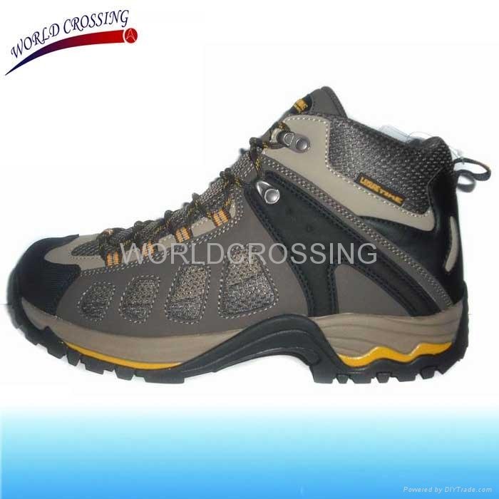 LEATHER HIKING SHOES 4