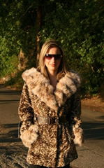 FUR GARMENTS OF MINK AND SABLE SCRAPS