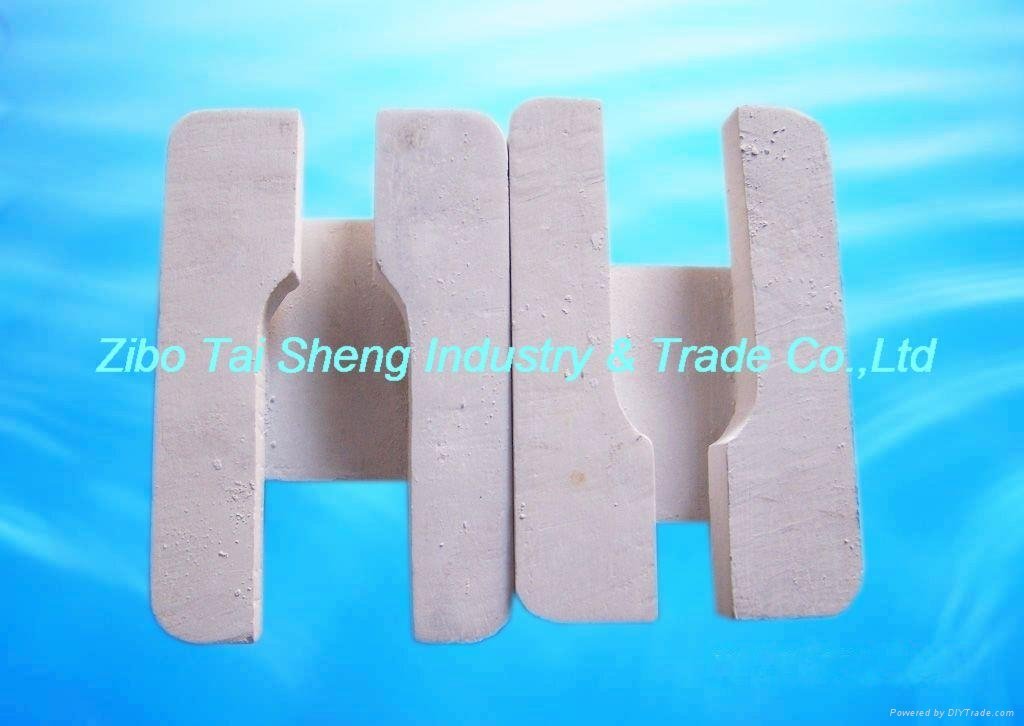 Aluminium silicate caster tip for cast-rolling aluminium 3