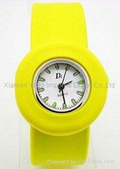 2011 New Silicone Slap Watch 