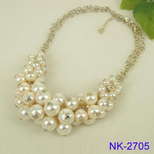 Pearl necklace 5