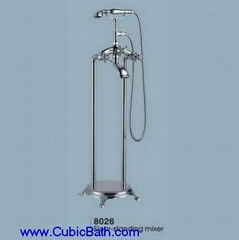 Clawfoot tub shower faucet