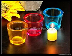 Glass candle holder