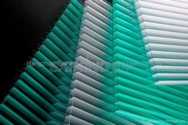 Four-Layer Polycarbonate Hollow sheet 4