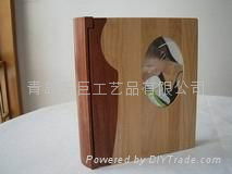 wooden photo frame 4