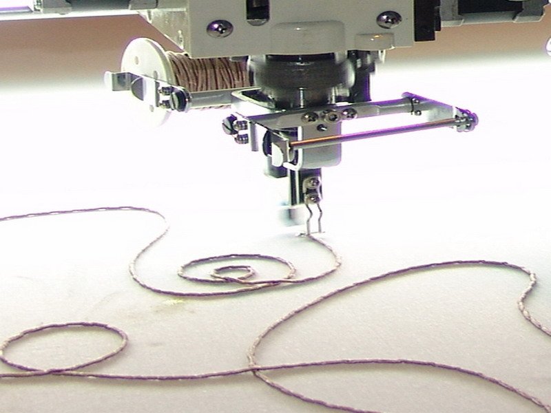  Mix – head multifunction computer embroidery machine 4
