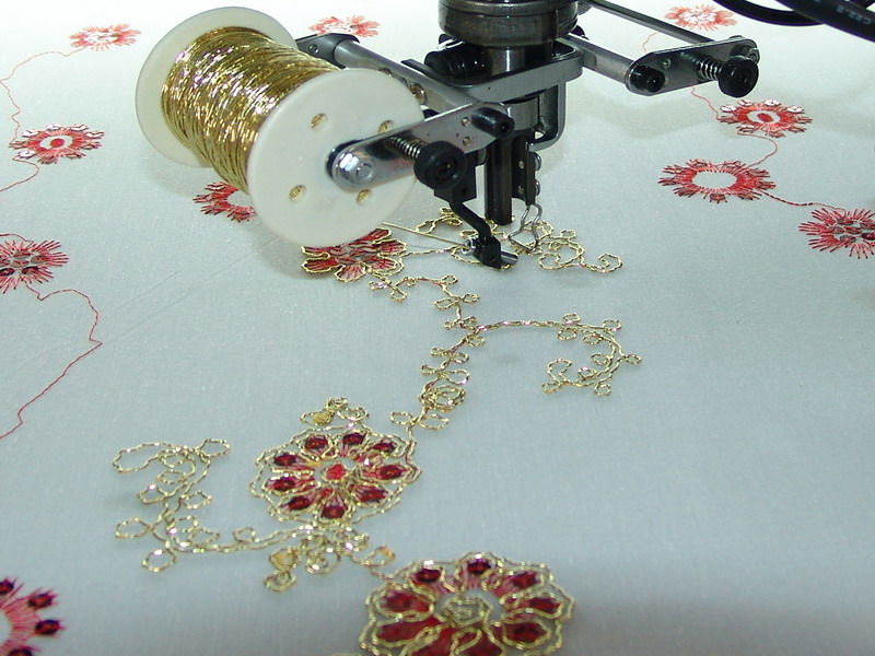  Mix – head multifunction computer embroidery machine 5