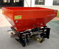 Twin disc spreader