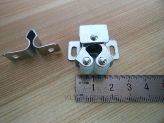 Zinc Plated Double Roller Catch,cabinet catch 5