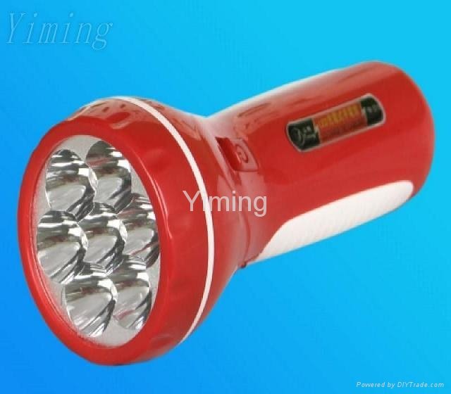 LED rechargable flashlight