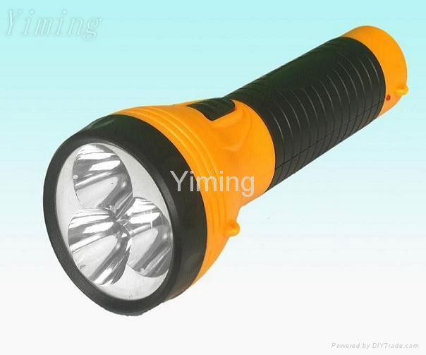 LED rechargable flashlight