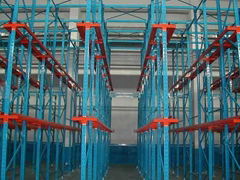 drive-in pallet rack