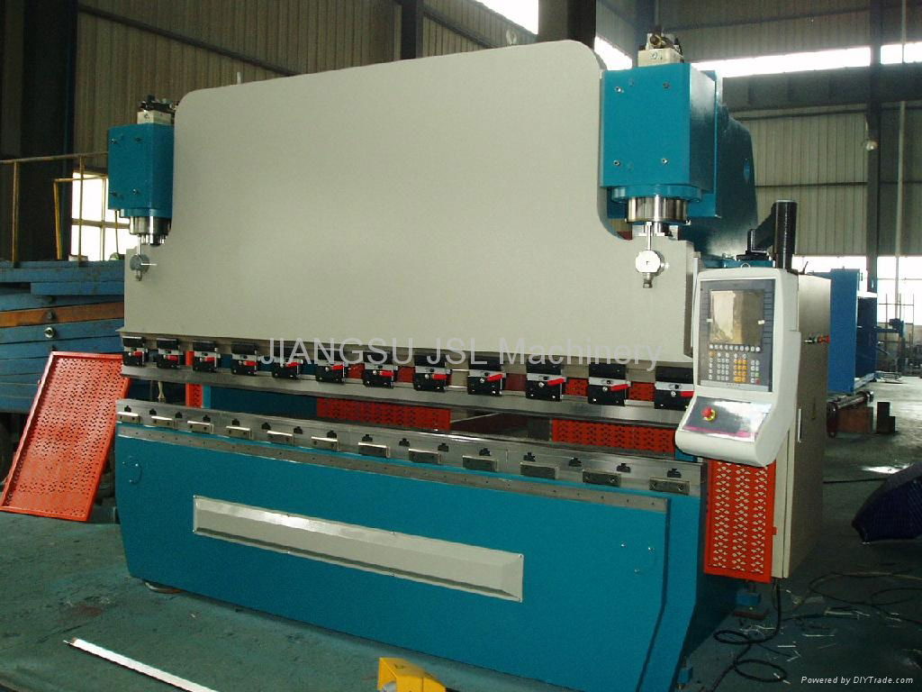 Hydraulic press brake 63T/2500 3