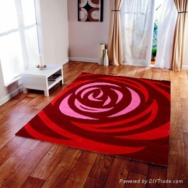 Red and pink Rose handtufted rug 