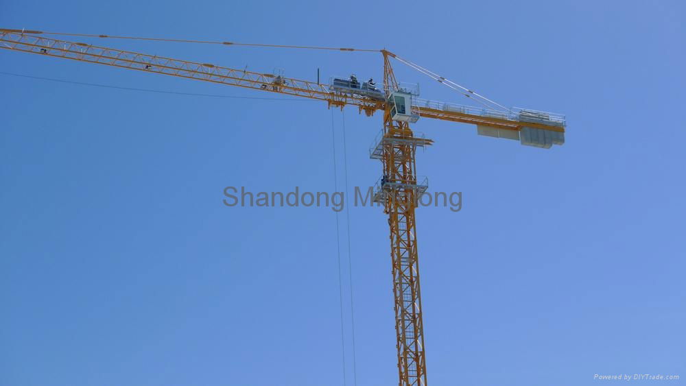 TC7030 self-rising tower crane 3