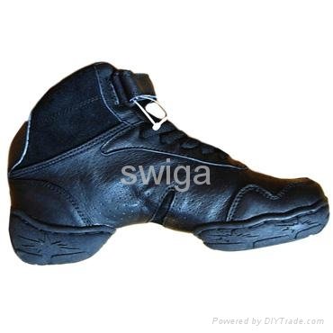 dance sneakers 3