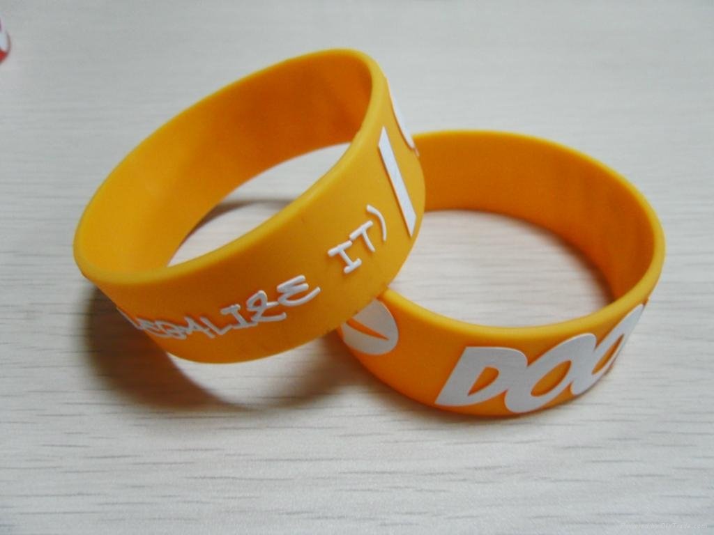 BRACELET With Saying Silicone Rubber Wristband I LOVE DOOBIES 4