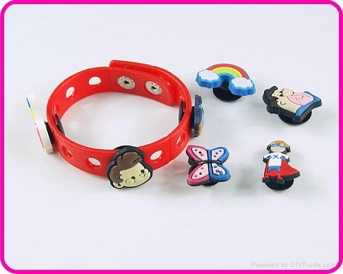 Personalized Charms Silicone Bracelets Wristbands for children 4