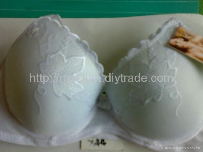 wholesale good quality big size white lace bra underwear OEM  4