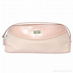 Cosmetic bag 