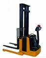 Electric stacker 3
