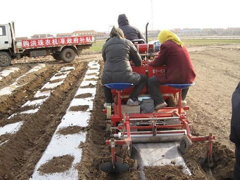 Potato seeder(rotary type) 3