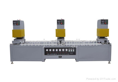 High Grade Three Head Seamless Welding Machine