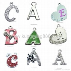 Rhinestone enamel letter(alphabet)pendant