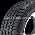 Bridgestone Blizzak LM-25 Performance Winter Snow Tyre 1
