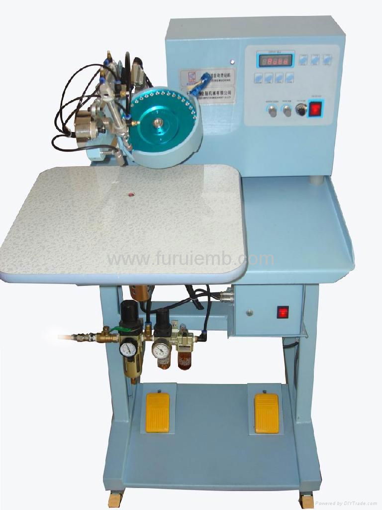 Richrui Semi-Auto Rhinestone machine 2