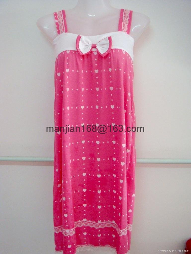 Wholesale pajamas skirt with shoulder-straps 3