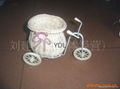 rattan three wheel decorate basket 2