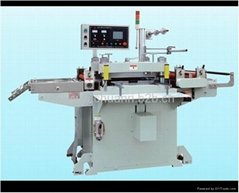 Automatic Printed Label Die Cutting