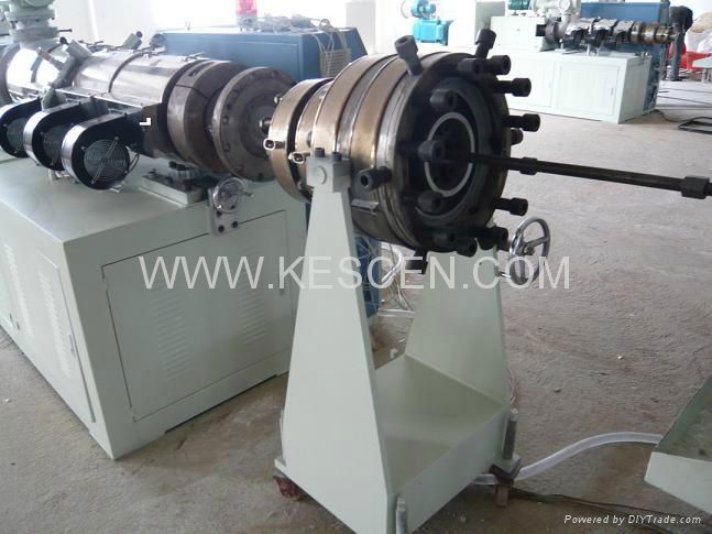 PVC pipe extrusion euiqpment 3