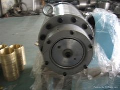 PE spiral pipe extrusion mould