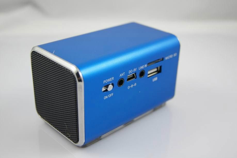 portable card mini speaker K102
