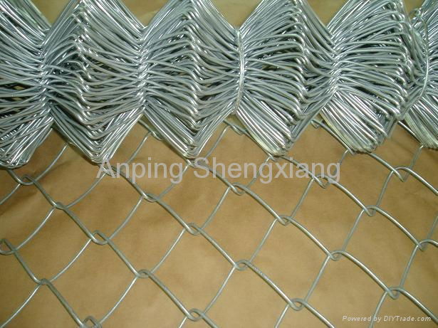 galvanized chain link fence 3