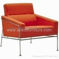 Arne Jacobsen Series 3300 Easy Chair