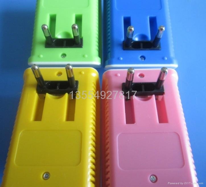 7 colour universal charger 4
