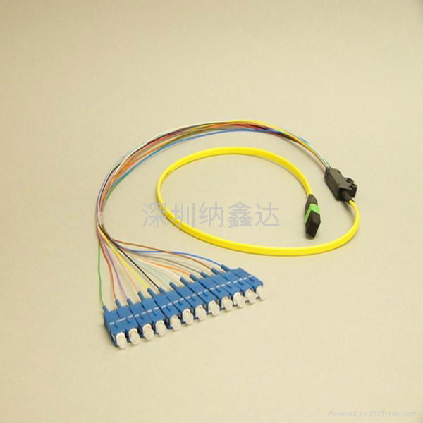 MPO-LC fiber optic patch cord 3